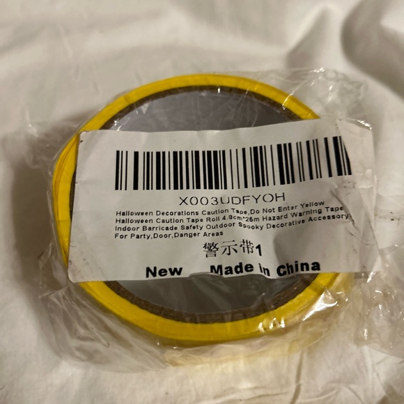 Caution Tape 4.8cmx25m Yellow Do Not Enter Warning Tape with Blood halloween - Picture 5 of 10